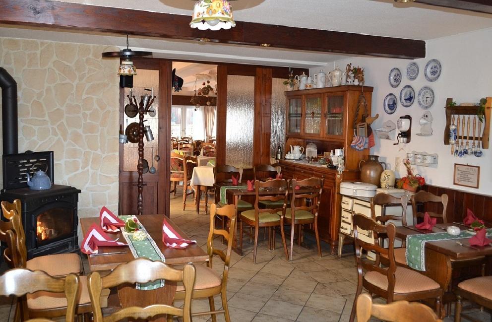 祖尔林德酒店及餐厅 弗赖塔尔 外观 照片